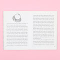 صفحات من كتاب المصنع السري من سلسلة الشجرة الأب، رواية خيالية انجليزي للناشئة تنمي التفكير والخيال والقيم الإنسانية